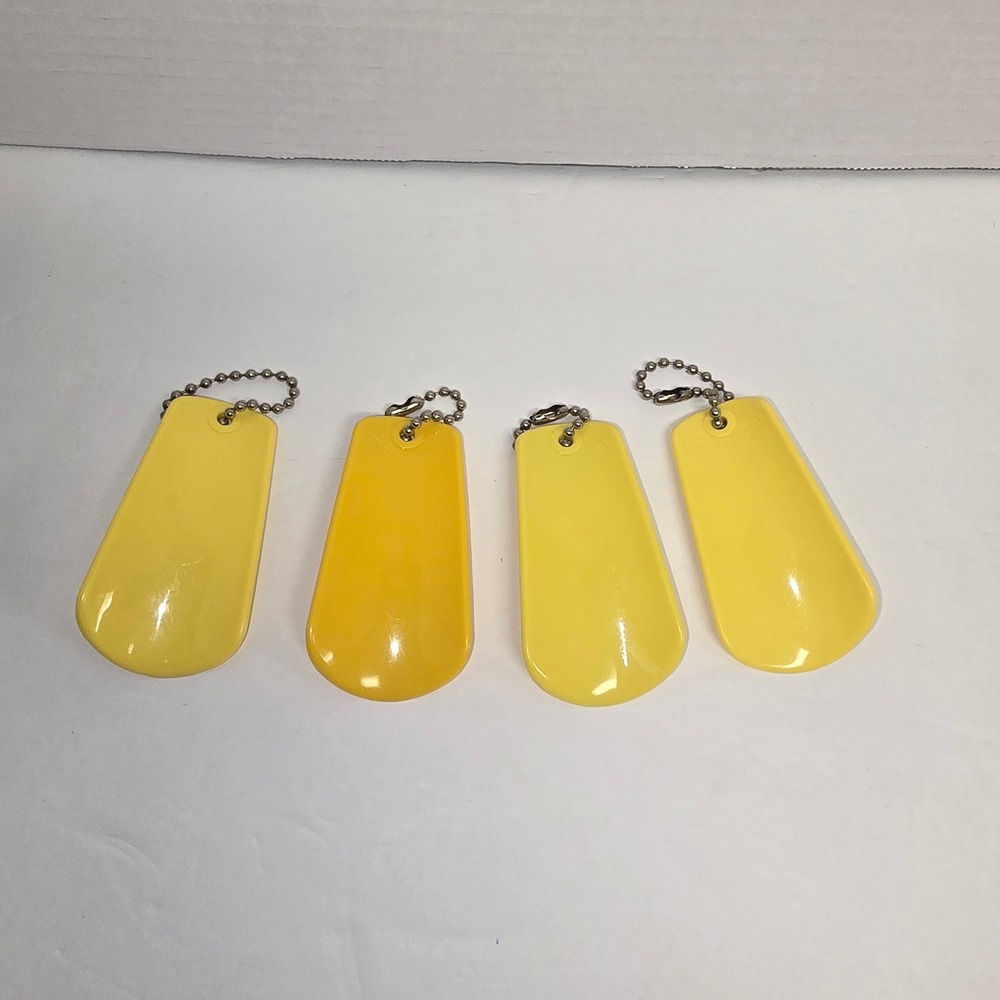 Vintage Tupperware Yellow Shoe Horns Set of 4 with Ball Chain Keyrings Travel
